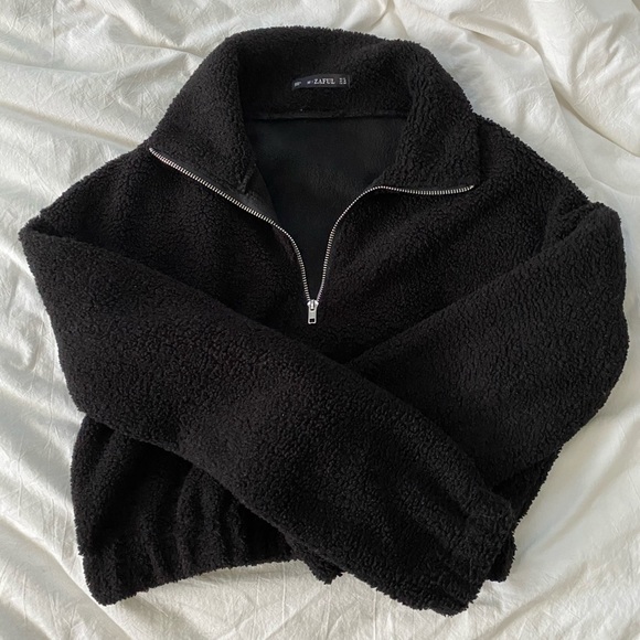 ❌SOLD❌ Fuzzy Quarter Zip Jacket - Picture 2 of 5